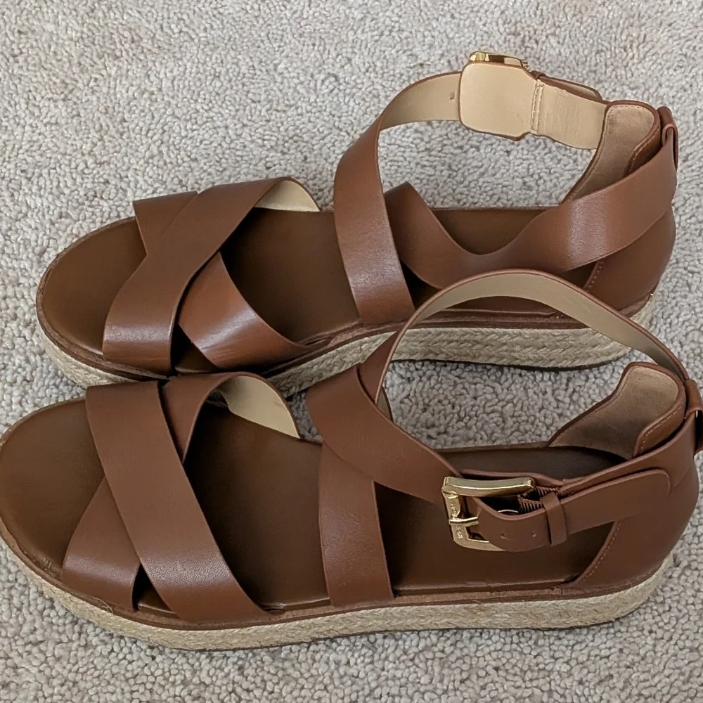 Michael Kors Darby Brown Leather Sandals. 10M Used In Excellent Condition. - Picture 3 of 6